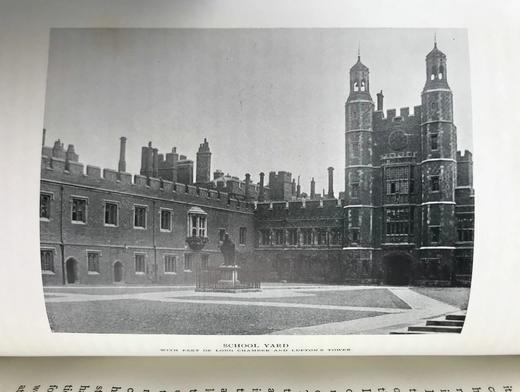 工坊特装本！1898年 温莎旁伊顿圣母国王学院编年史 配插图 全真皮精装大32开 商品图7