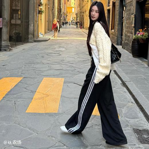 Adidas阿迪达斯DANCE INTERLOCK PANT 三条纹舞动系列宽松运动香蕉裤扭扭裤KR7594 商品图5