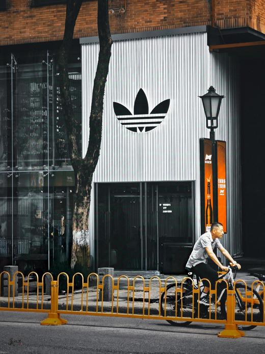 原单正品AD三新款涂鸦T恤 商品图1