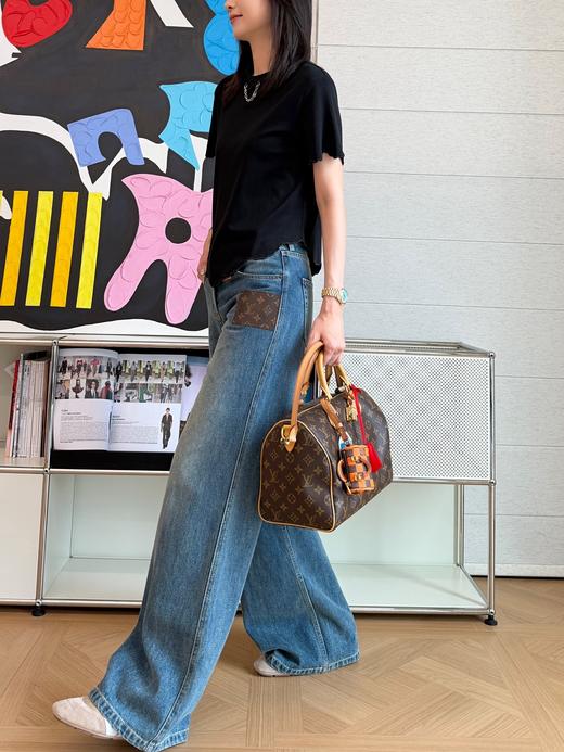 驴家 2026春夏最新款软糯垂顺的高定面料短袖 商品图1