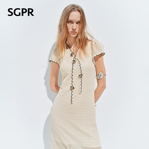 【SGPR】米白色手钩花连衣裙2026夏季新款中长款短袖V领撞色裙子(货号:MU80DR027) 商品图1