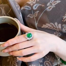 【天然玉髓】大镶钻蛋面戒指