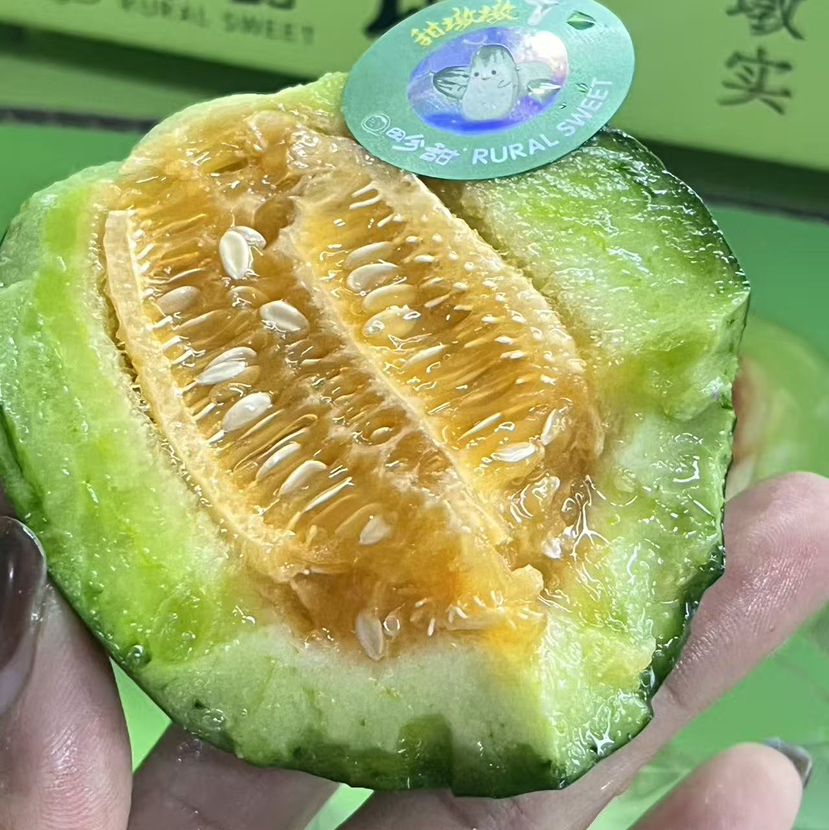 甜墩墩甜瓜（一箱净重4斤5根）要切备注