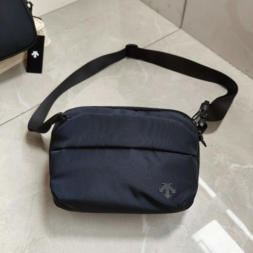 点此购买 迪桑特男女款斜肩挎包 qk 343711 商品图2