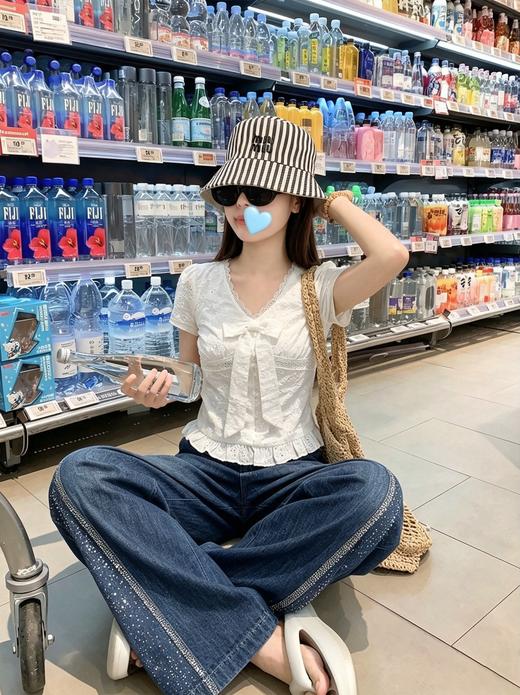 <曾小咸推荐>  烫钻牛仔阔腿裤 日常159！！ 活动价109！！【预售款，预计3-15天发货】 商品图3