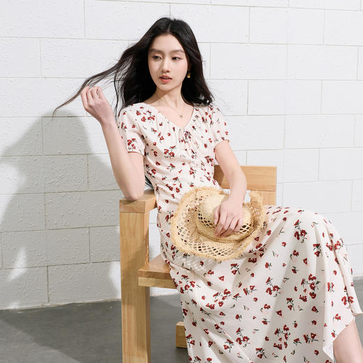 三彩2026夏季新款法式度假碎花雪纺裙连衣裙短袖A字裙长裙S 商品图1