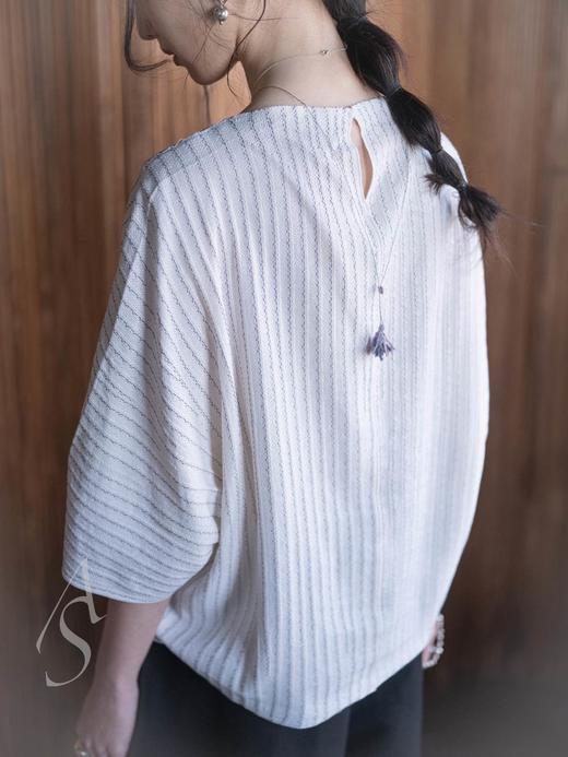 Boboutic 26SS 白蓝条纹丝棉麻针织轻盈上衣 商品图2
