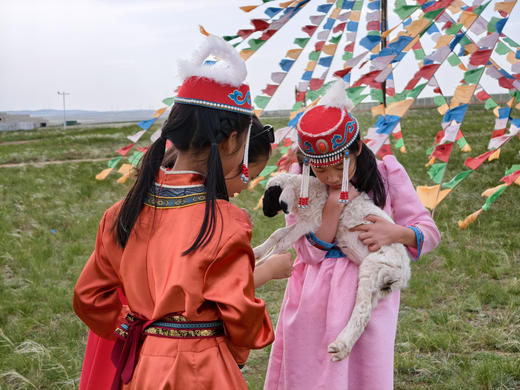 立减1000！【暑期蒙晋亲子7日】内蒙+山西，从游牧草原到中原古建！蒙古包、诈马宴，火山穿越，宇航服拍星际大片、入火星秘境，云冈石窟、应县木塔金牌讲解…长城下，黄河边，带娃深度解读中原文明+游牧文明 商品图1