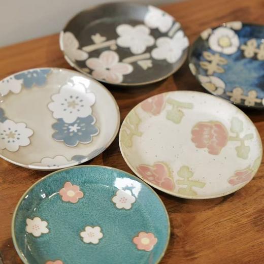 【AITO四季系列·美浓烧陶瓷餐具】匠心传承1300年的美浓烧，大师制版，日本原装进口，治愈灵魂的日本陶瓷，一杯一碟，尽显古朴之美。  一屋两人三餐四季，所有渺小又浪漫的瞬间，都值得纪念！ 商品图0