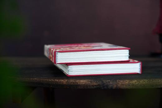 【定制布面毛边本】命若朝霜：《红楼梦》里的法律、社会与女性【布面精装+毛边+定制封面+局部烫印+珍藏编号页+签名题词钤印】限量200册 商品图3