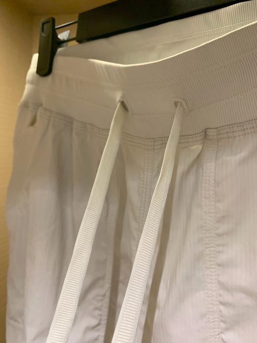 点此购买 Lulu露露Dance studio春夏季女士工装裤 bk 343770 商品图11