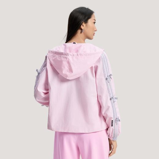 Adidas阿迪达斯DANCE LONG LENGTH JACKET 三条纹舞动系列拒水蝴蝶结运动休闲连帽夹克早春薄外套 商品图5