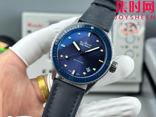 GF宝珀五十寻陶瓷系列 陶瓷壳 男士腕表——高科技缎面灰色陶瓷光泽亮丽、高硬度、不变色、不沾污、不易磨损 商品图2