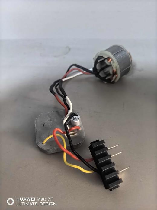 【货号07639】21V无刷锂电钻电机13齿威克士款无刷小钢炮电机电机控制板总成 商品图1