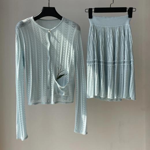 仙女必入！ 度假系列   贸易公司渠道    CD镂空针织系列   单面镂空花型针织开衫  镂空针织半裙 商品图1