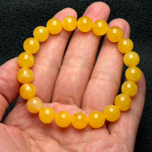 【青山特惠】9mm精品原矿俄料鸡油黄蜜蜡手串 9.1g，m59 商品图1