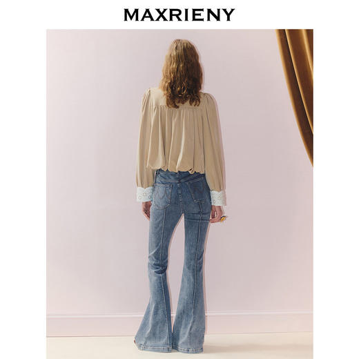 【商场同款】MAXRIENY极简主义穿搭喇叭牛仔长裤高腰修身25秋款(货号:MC86TR264) 商品图3