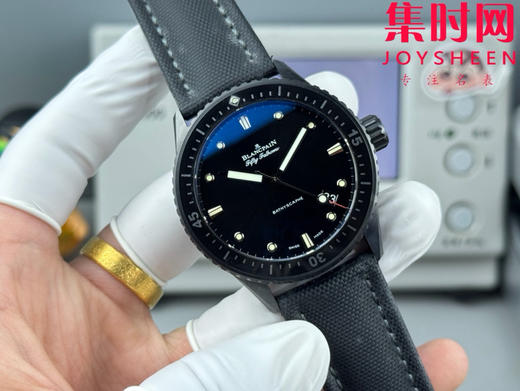 GF宝珀五十寻陶瓷系列 陶瓷壳 男士腕表——高科技缎面灰色陶瓷光泽亮丽、高硬度、不变色、不沾污、不易磨损 商品图1