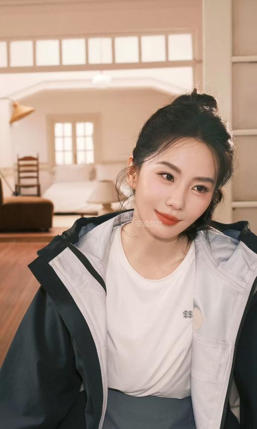 正品小树刘诗诗同款速干防晒抗菌短袖T恤 商品图1