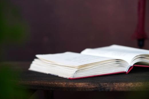 【定制布面毛边本】命若朝霜：《红楼梦》里的法律、社会与女性【布面精装+毛边+定制封面+局部烫印+珍藏编号页+签名题词钤印】限量200册 商品图7