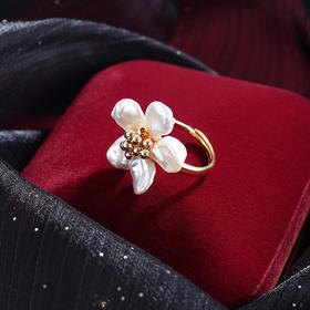 子佩集【桃之夭夭】银S925珍珠惜王妃戒指【QJJZ002】五瓣花巴洛克2602