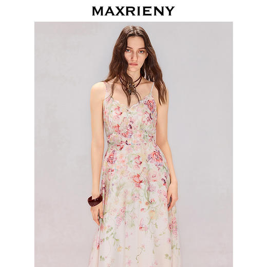 【粉彩风】MAXRIENY浪漫度假风晕染碎花收腰吊带天丝连衣裙26夏法式(货号:MS80DR048) 商品图3