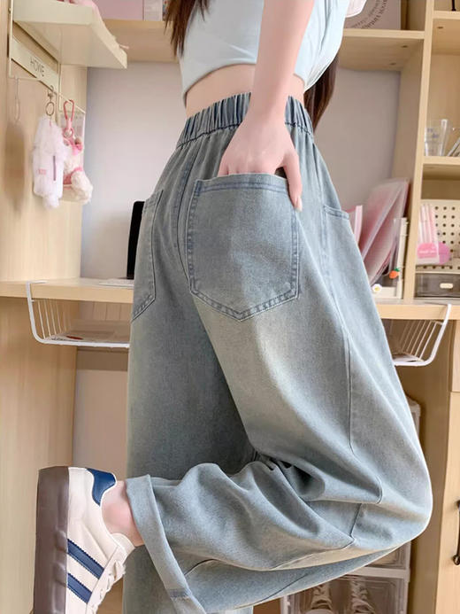 「天丝牛仔哈伦裤」高腰阔腿版型 臀上贴合裤腿开阔 修饰臀部线条 面料舒适柔软垂顺不易皱 耐穿耐磨好打理不易起球 商品图2