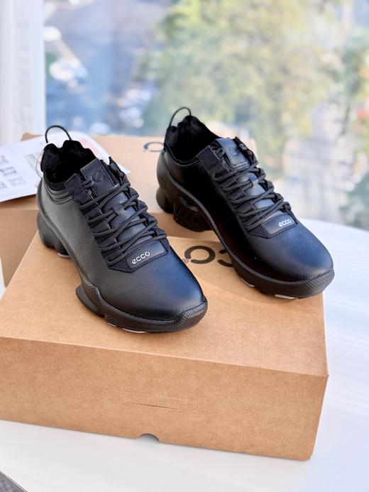 E家 户外运动休闲防滑减震轻便抓地跑步鞋 商品图0