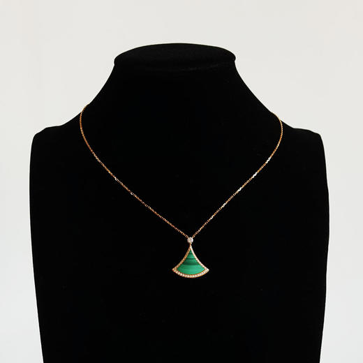 【95新】BVLGARI宝格丽DIVAS’ DREAM系列358893大号玫瑰金镶边钻孔雀石扇形扇子项链 链长约44cm女士200326NJ04 商品图6