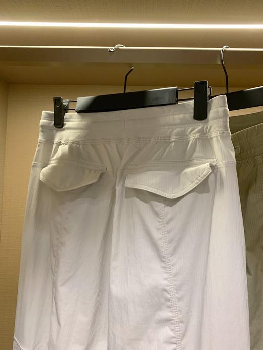 点此购买 Lulu露露Dance studio春夏季女士工装裤 bk 343770 商品图7