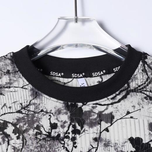 SDSA男装2026新款高贵轻奢简约肌理植绒花卉圆领长袖T恤圆领百搭 商品图1