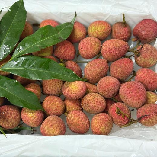 春日尝鲜【海南桂花香荔枝】空运直达！早果树熟荔枝，果肉晶莹剔透，肉嫩鲜爽多汁，淡淡桂花清香，该荔枝品种果核略大哟。净重2斤/箱，江浙沪皖顺丰包邮~ 商品图2