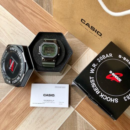 CASIO 卡西欧 G-SHOCK 金属表壳防水运动手表 男款 GM-5600B 商品图5
