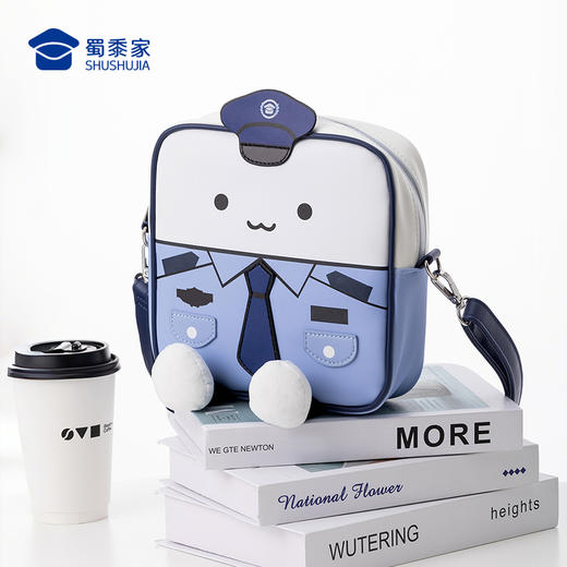 【蓝衬小方包】大容量单肩斜挎包创意卡通儿童书包小学生背包男女出游旅行包 商品图8