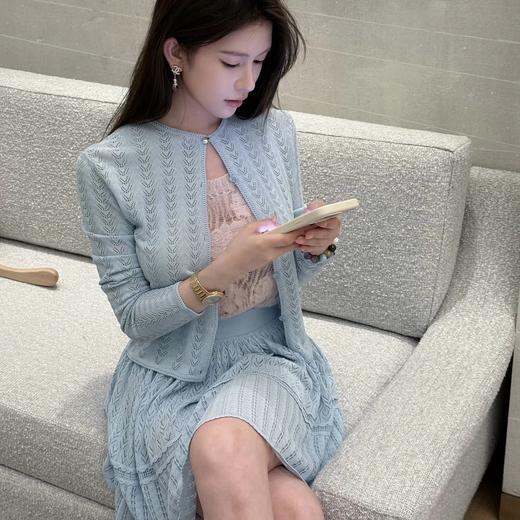 仙女必入！ 度假系列   贸易公司渠道    CD镂空针织系列   单面镂空花型针织开衫  镂空针织半裙 商品图3