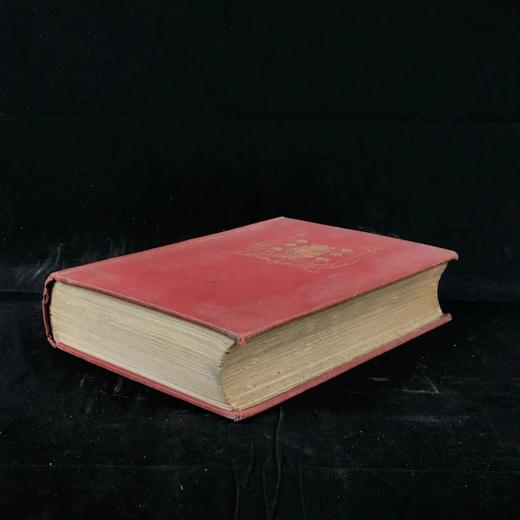 1901年 狄更斯《匹克威克俱乐部》 8幅插图 漆布精装大32开 商品图1