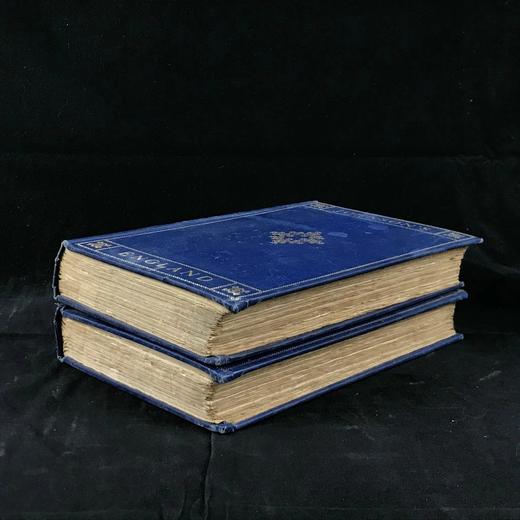 1933年 约翰逊时代的英格兰（全2卷） 158幅插图 漆布精装18开 商品图1