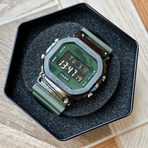 CASIO 卡西欧 G-SHOCK 金属表壳防水运动手表 男款 GM-5600B 商品图6