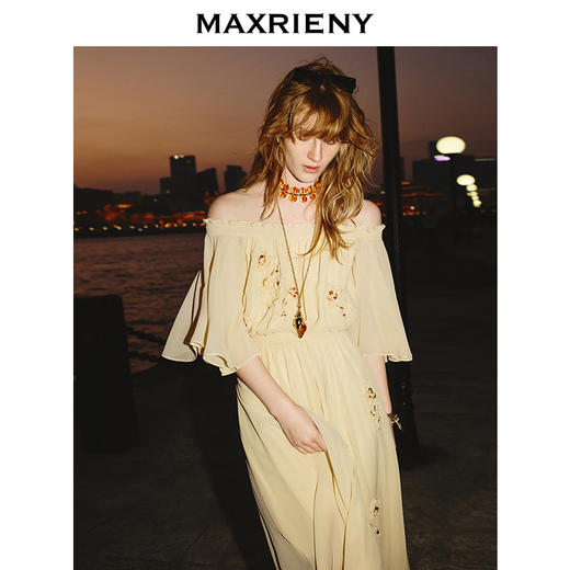 【主题纪念款】MAXRIENY半夏玫瑰长裙一字肩收腰连衣裙高级气质感(货号:MC86DR083) 商品图1