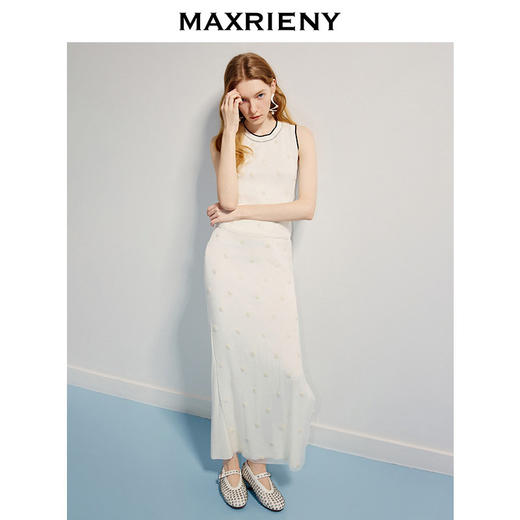 【商场同款】MAXRIENY精致日常感黑白撞色边直筒半裙25夏款气质感(货号:MC86SK262) 商品图2