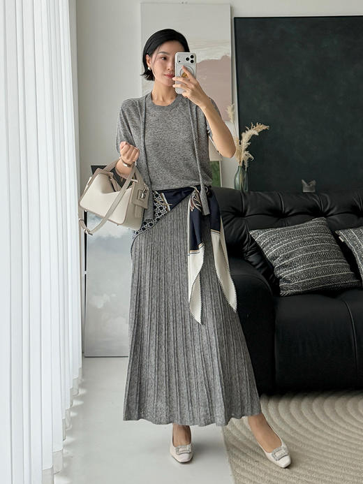 「工厂团购上新」亚麻气质百褶款 针织半身裙60610 商品图4