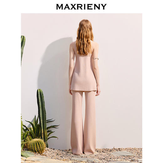 【商场同款】MAXRIENY精致春日松弛感A型伞摆套头毛衫收腰上衣(货号:MC86SW251) 商品图3