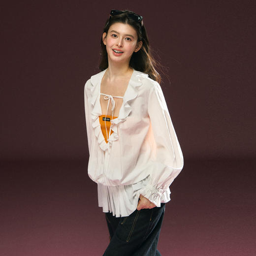 Ariseism 美式复古设计感白色木耳边罩衫上衣女春季新款 商品图1