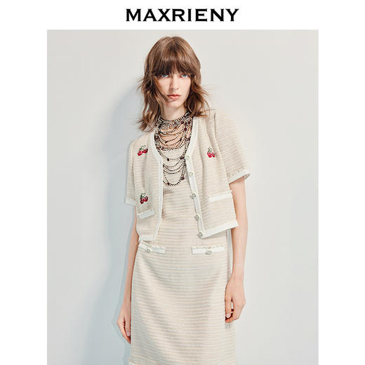 MAXRIENY精致日常感樱桃绣花千金小香风外套25夏款高级气质外搭(货号:MT86JA252) 商品图2