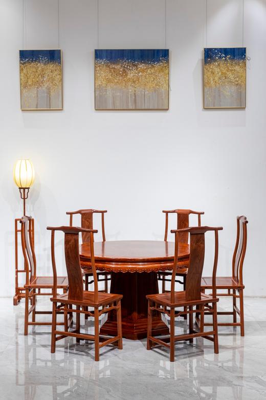 红桥红  家具严选  缅甸花梨(大果紫檀）  【118 雕花牙边六角底座 圆餐桌 七件套】 商品图0