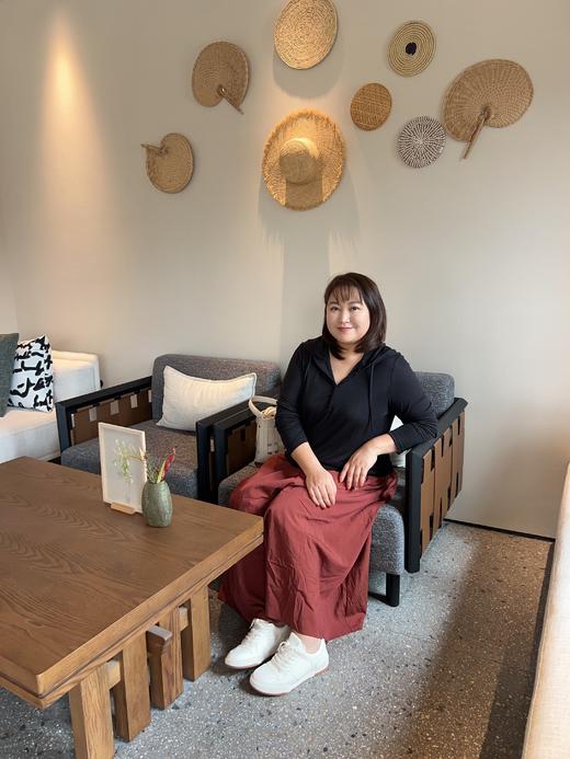 【现货今天发】扬子纱春季【黑色套头连帽针织衫 】休闲微宽松 遮小肚子显瘦 商品图12