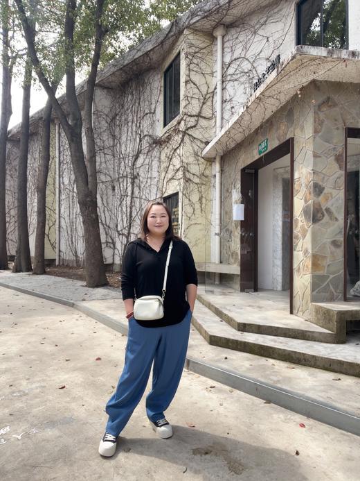 【现货今天发】扬子纱春季【黑色套头连帽针织衫 】休闲微宽松 遮小肚子显瘦 商品图4