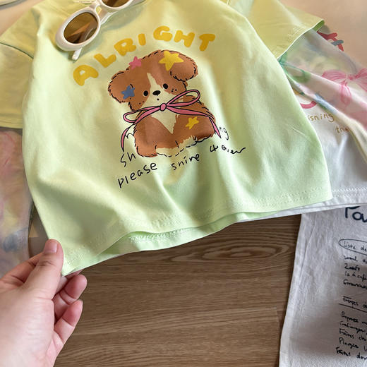 简直是“夏日救星”降临🌞！短袖+冰袖【巴鲁熊纯棉防晒袖假两件】 宝宝的娇嫩肌肤怎能被紫外线“偷袭”？ 从面料到设计，每一寸细节都藏着妈妈的爱与智慧～ 商品图4