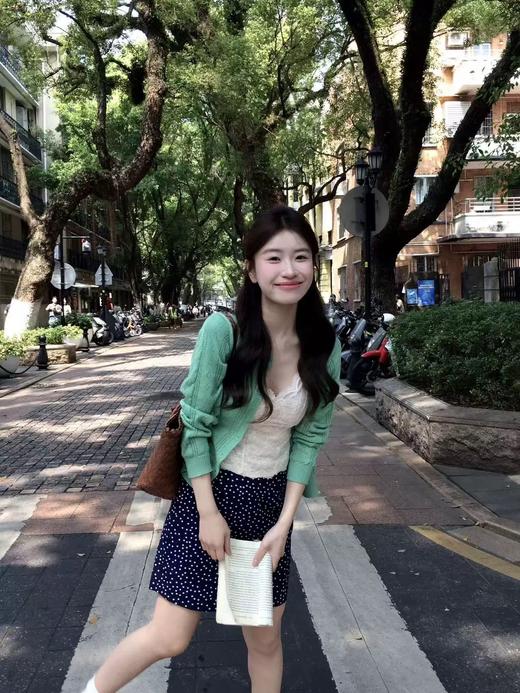 直发 伊芙丽同款，韩系镂空羊毛针织开衫！薄款轻盈藏肉 商品图8