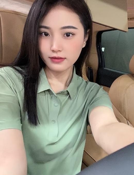 点此购买 可隆夏季男女款SECO3.0空气面料短袖POLO衫 bk 343825 商品图8